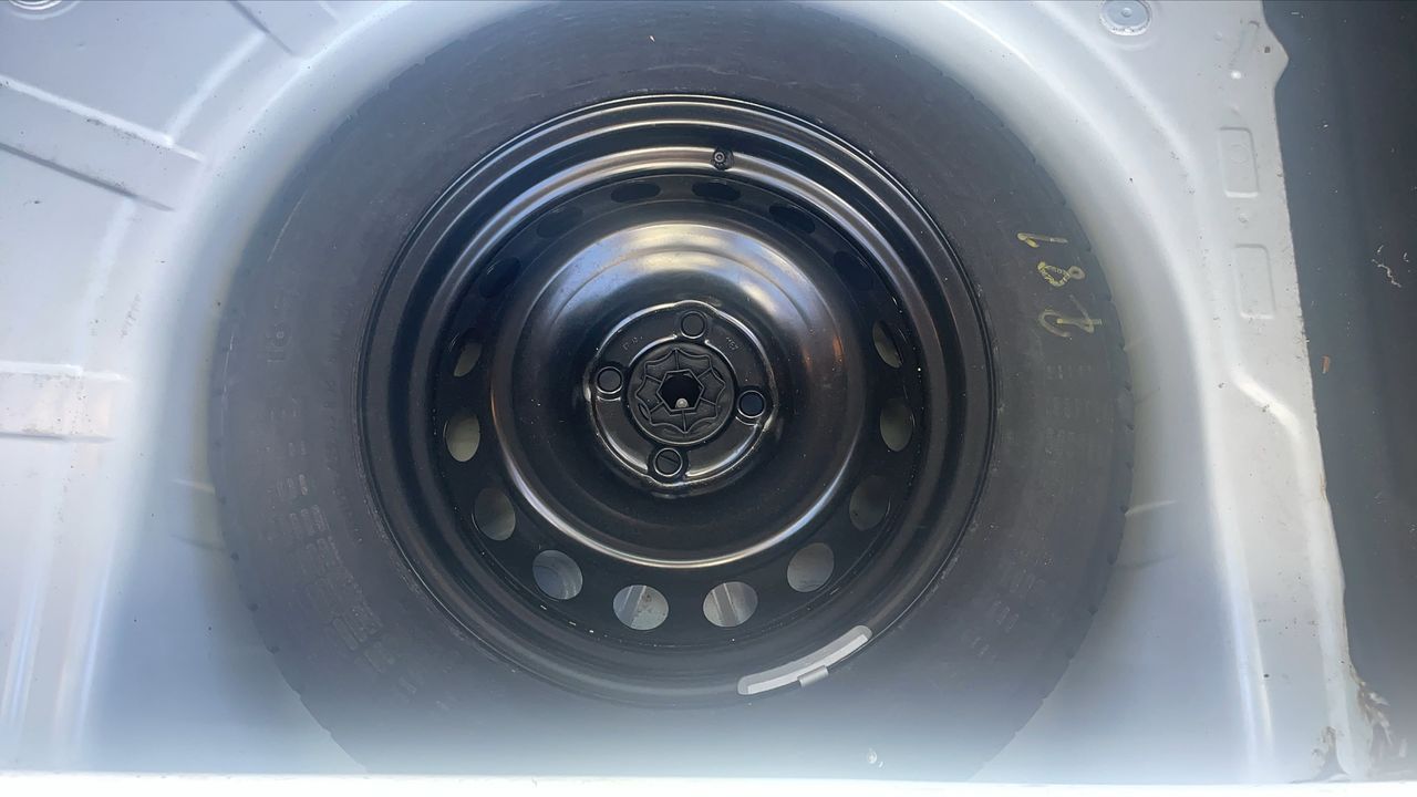Photo de la roue de secours 1