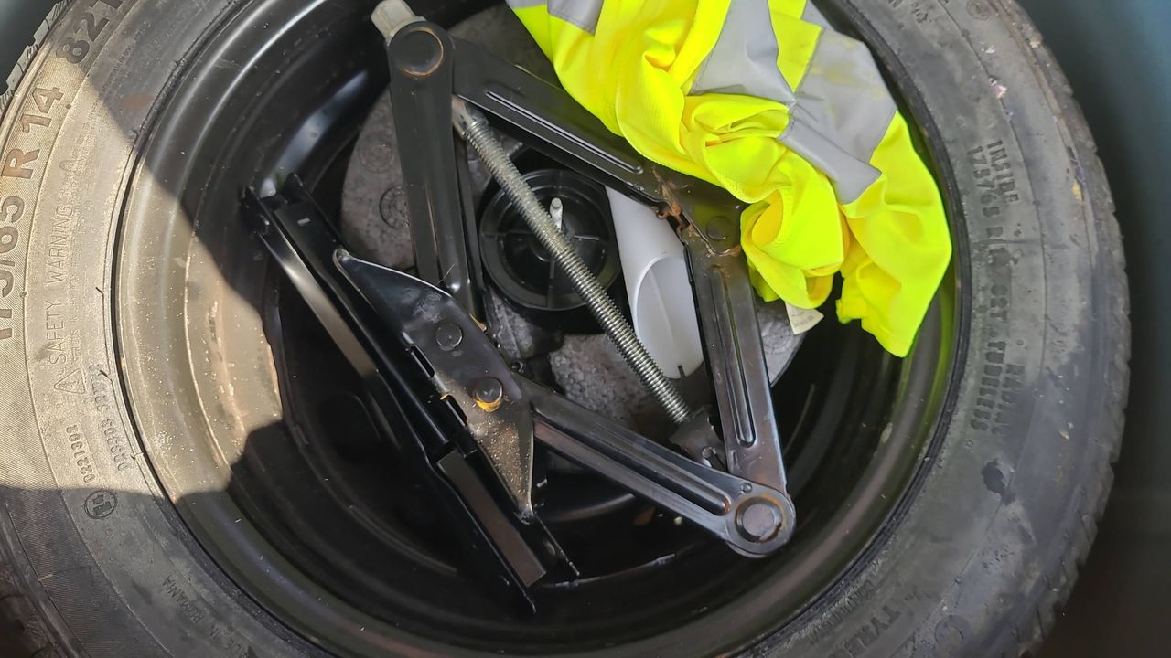 Photo de la roue de secours 1