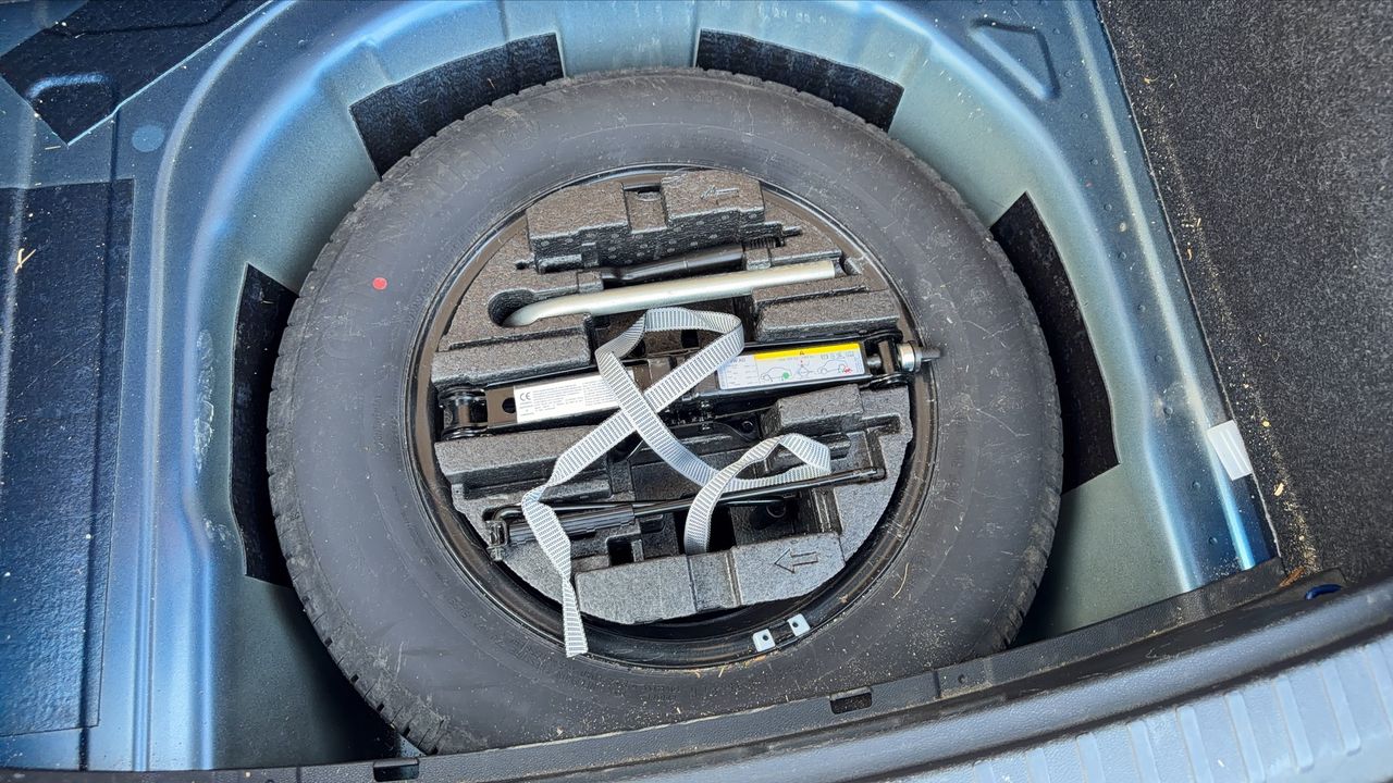 Photo de la roue de secours 1