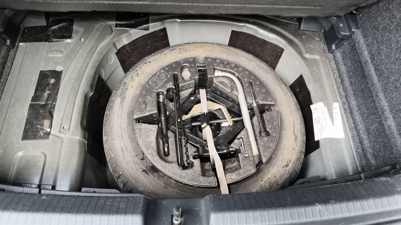 Photo de la roue de secours 1
