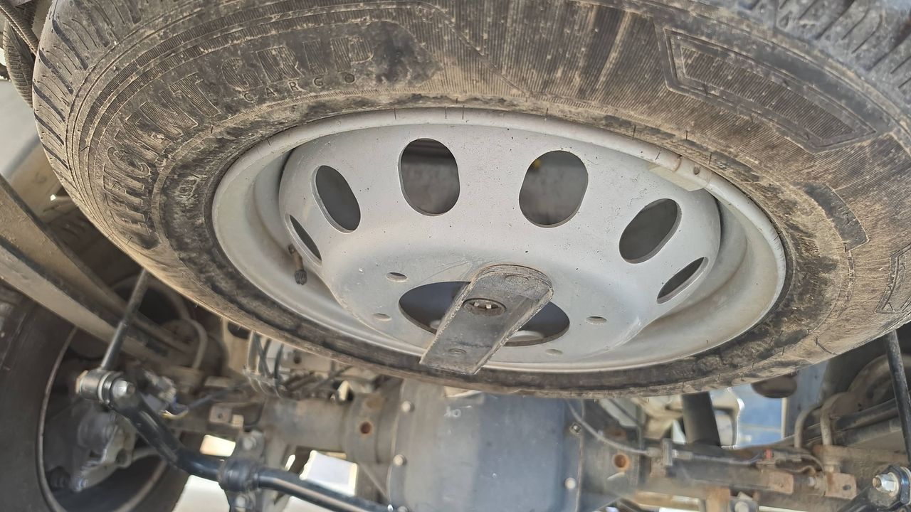 Photo de la roue de secours 1