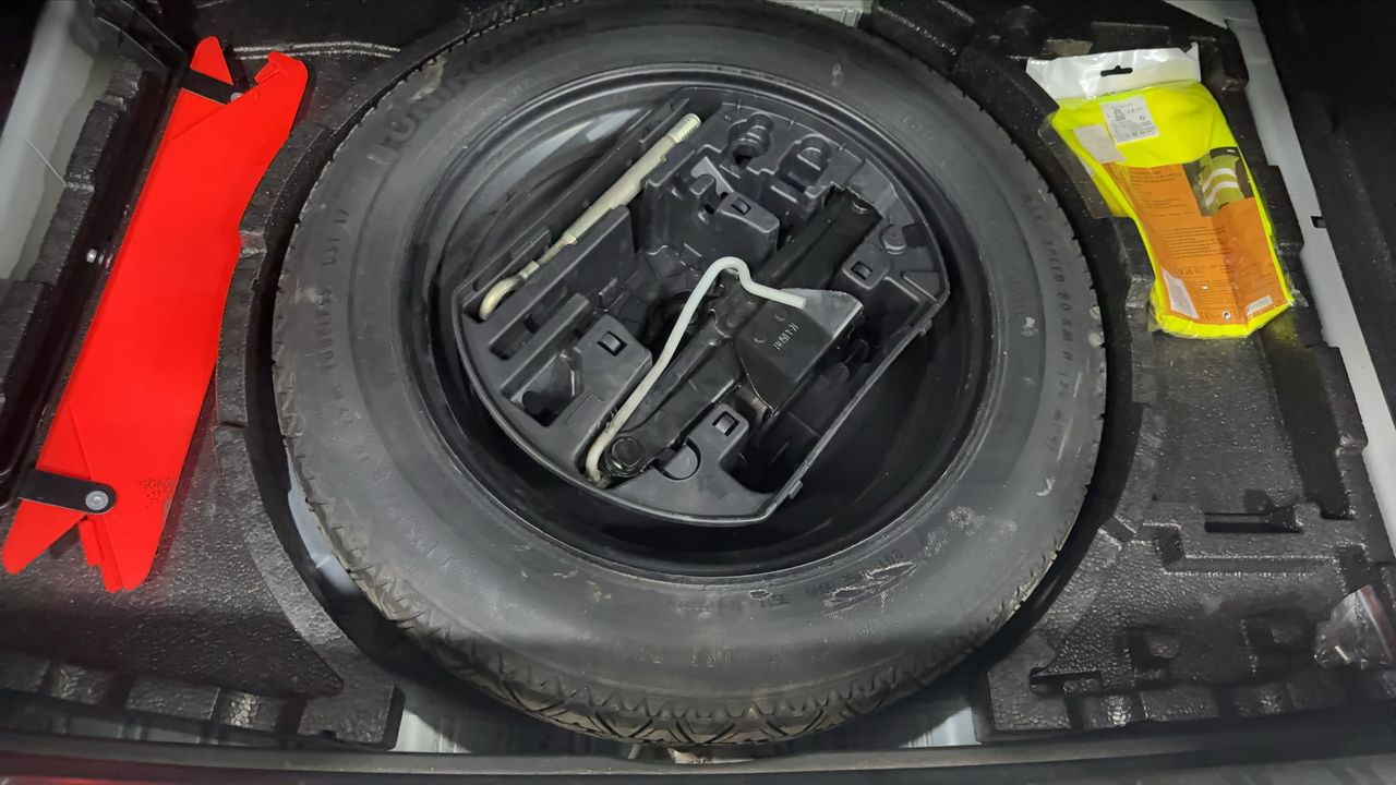 Photo de la roue de secours 1