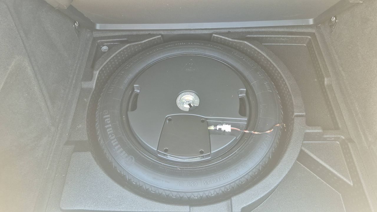 Photo de la roue de secours 1