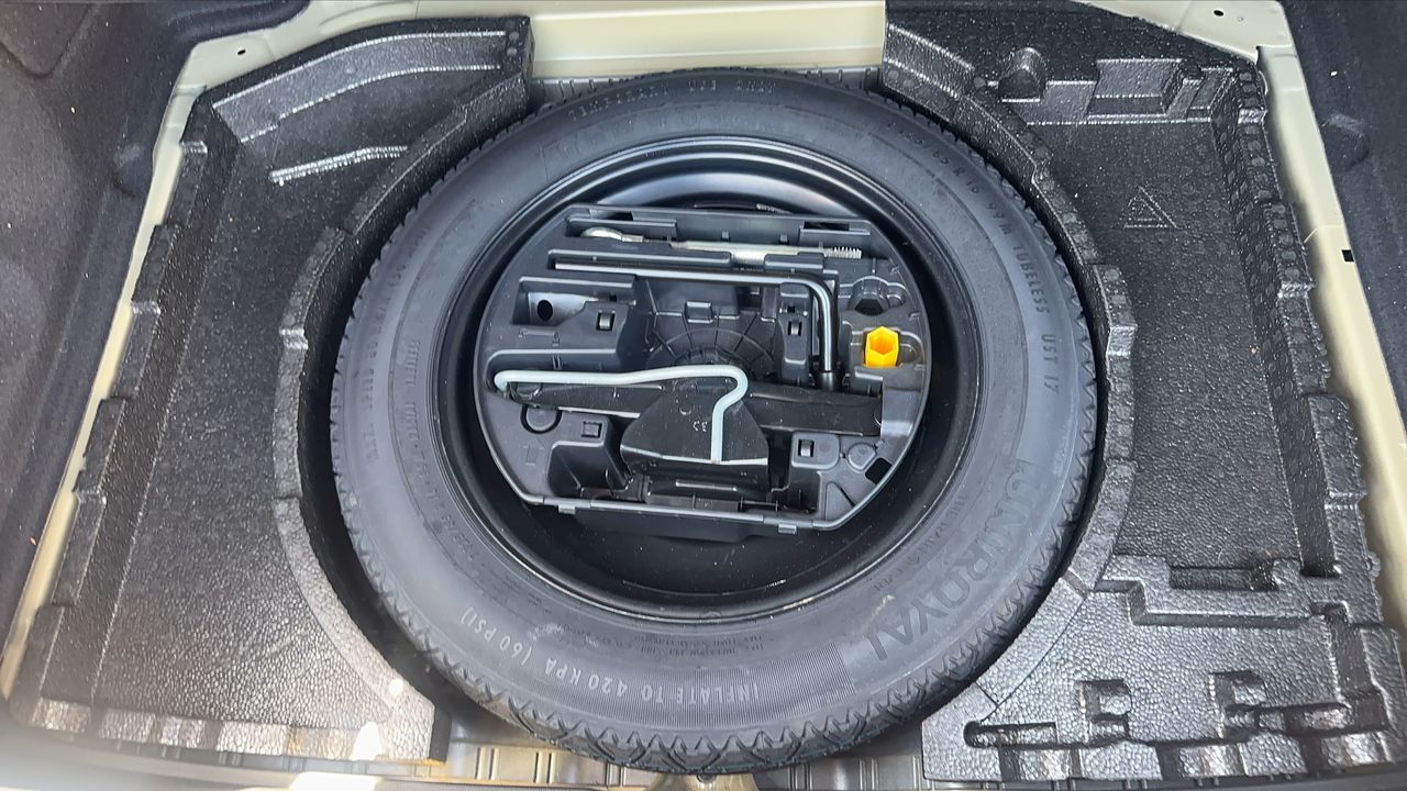 Photo de la roue de secours 1