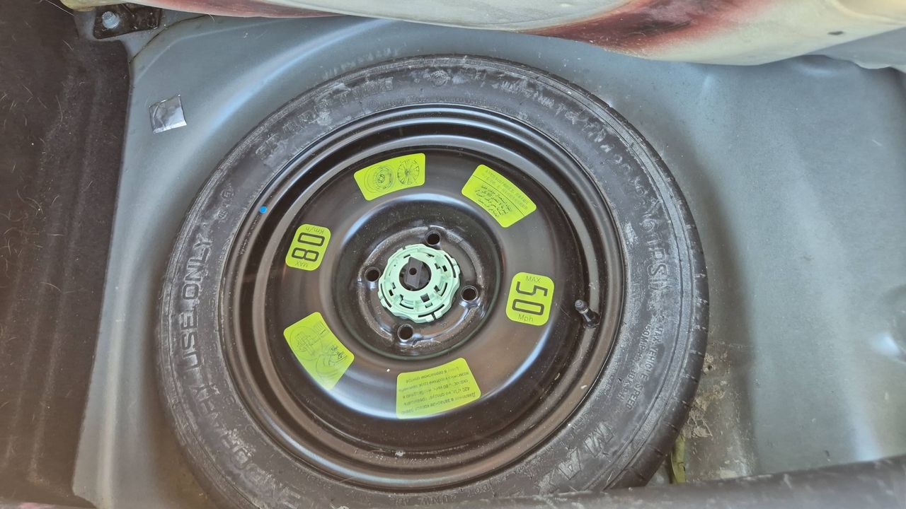 Photo de la roue de secours 1