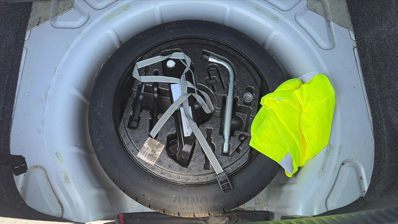 Photo de la roue de secours 1