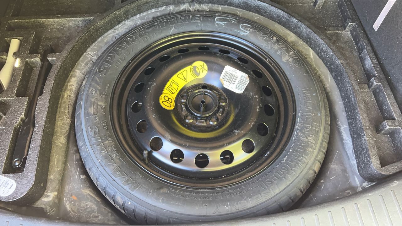 Photo de la roue de secours 1