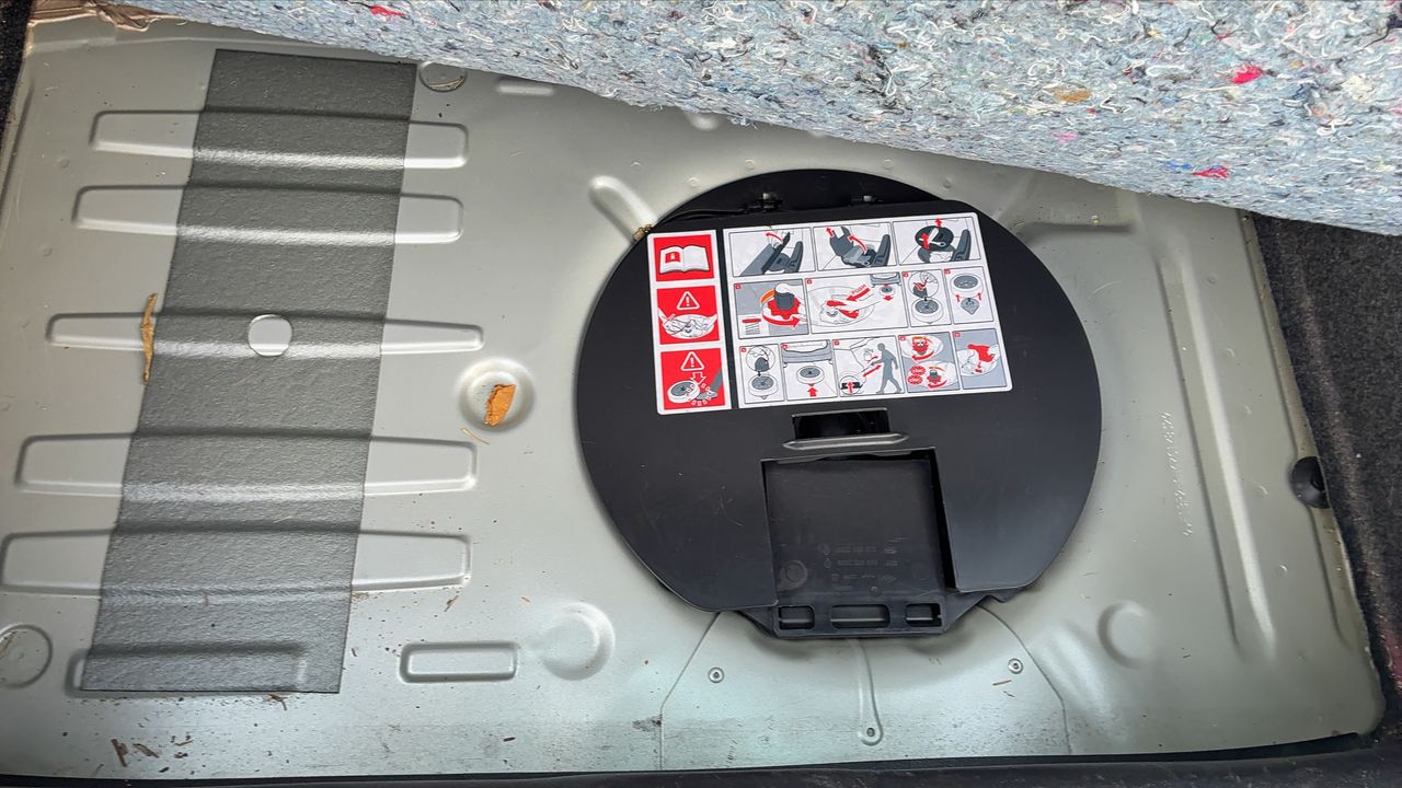 Photo de la roue de secours 1