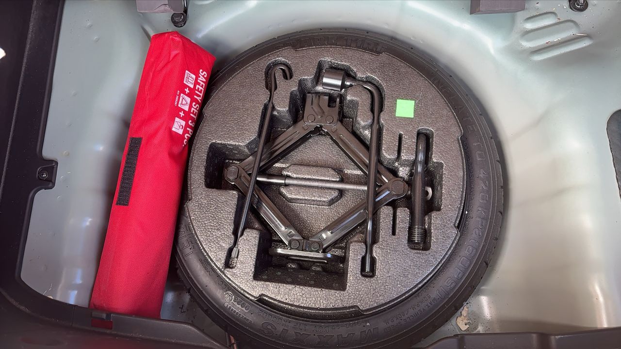 Photo de la roue de secours 1