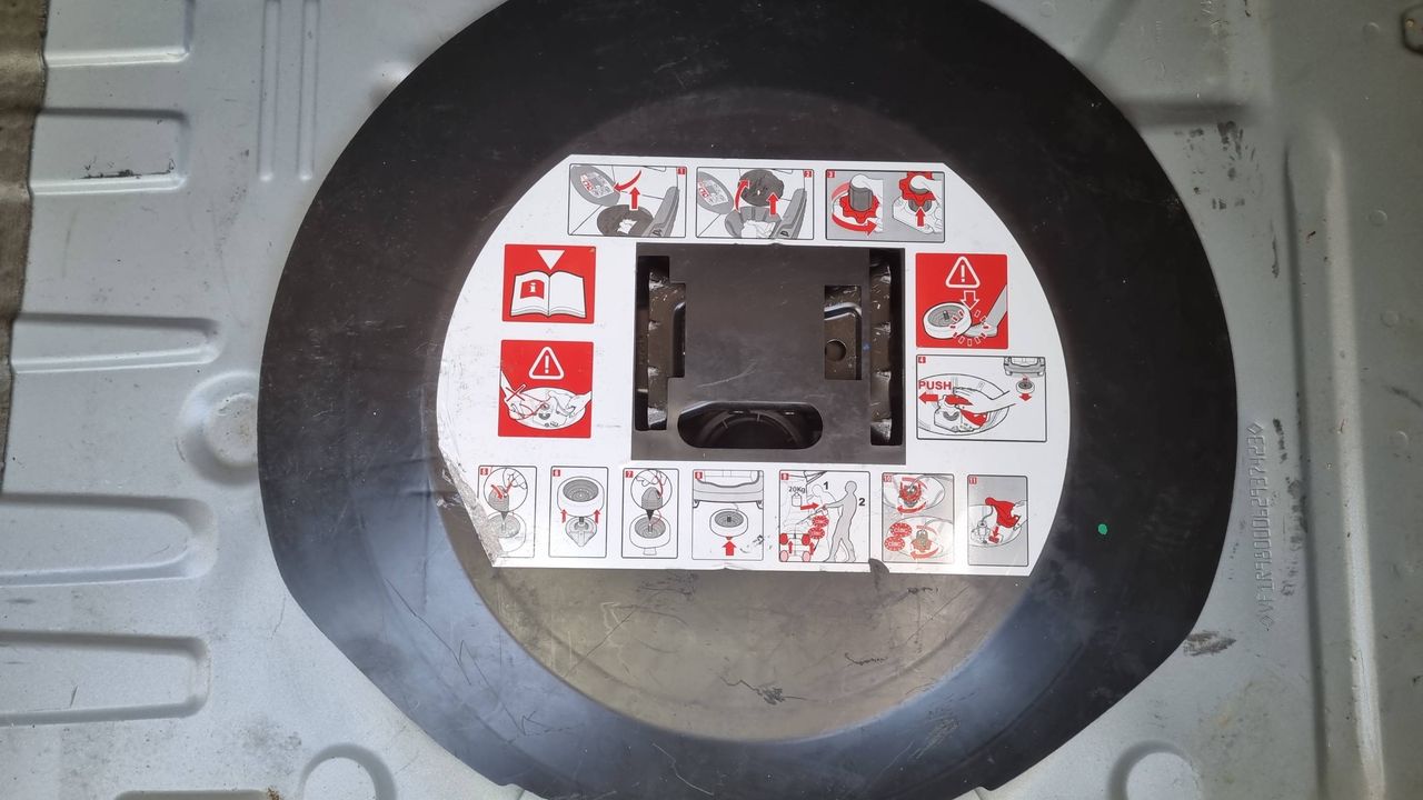 Photo de la roue de secours 1
