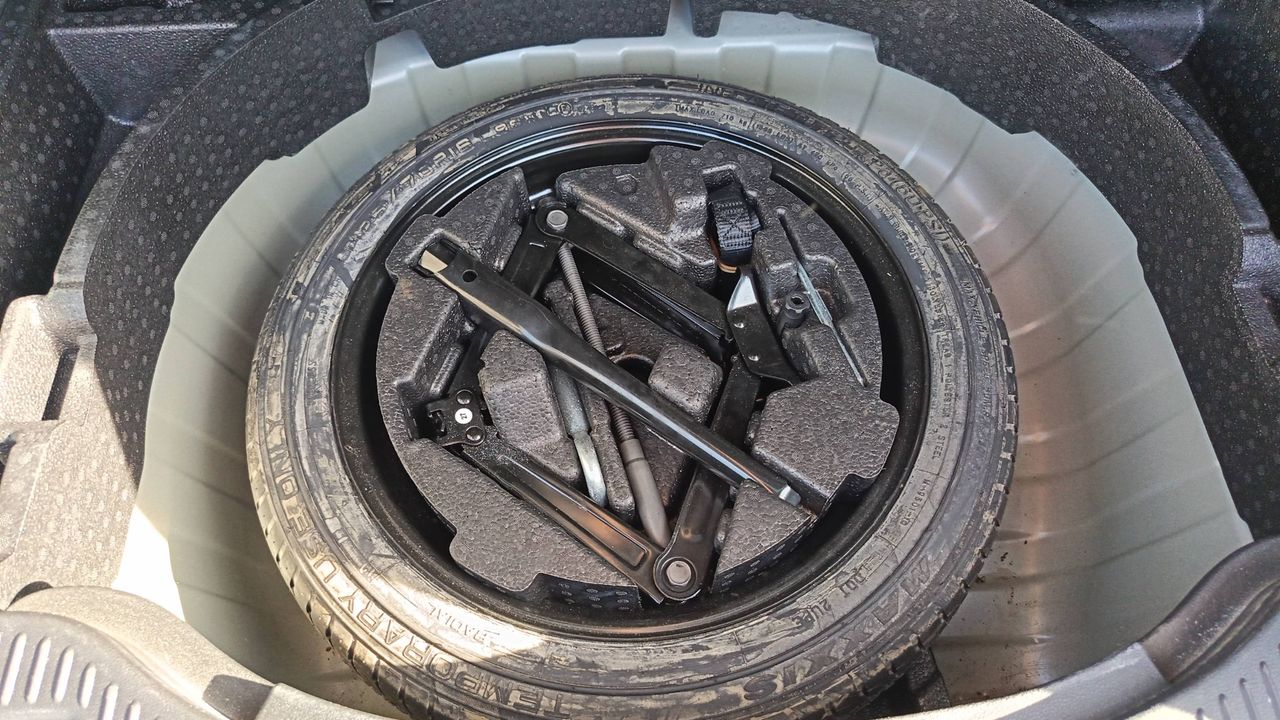 Photo de la roue de secours 1