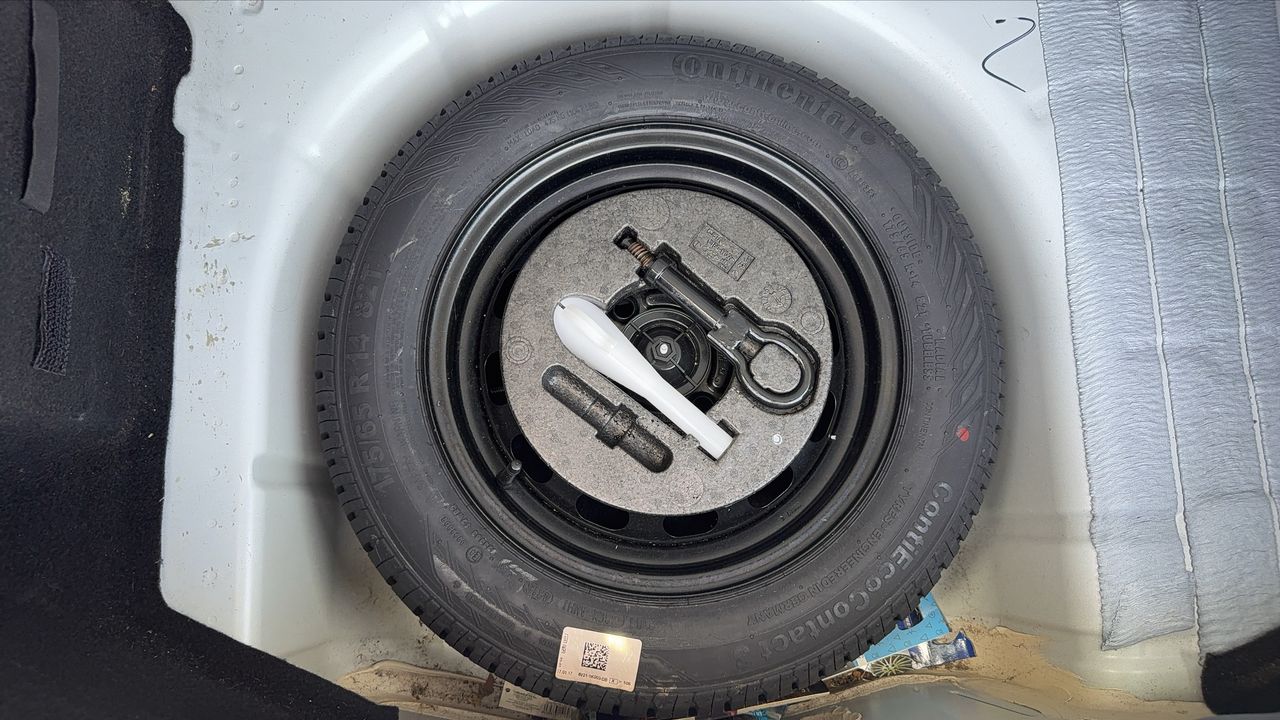 Photo de la roue de secours 1