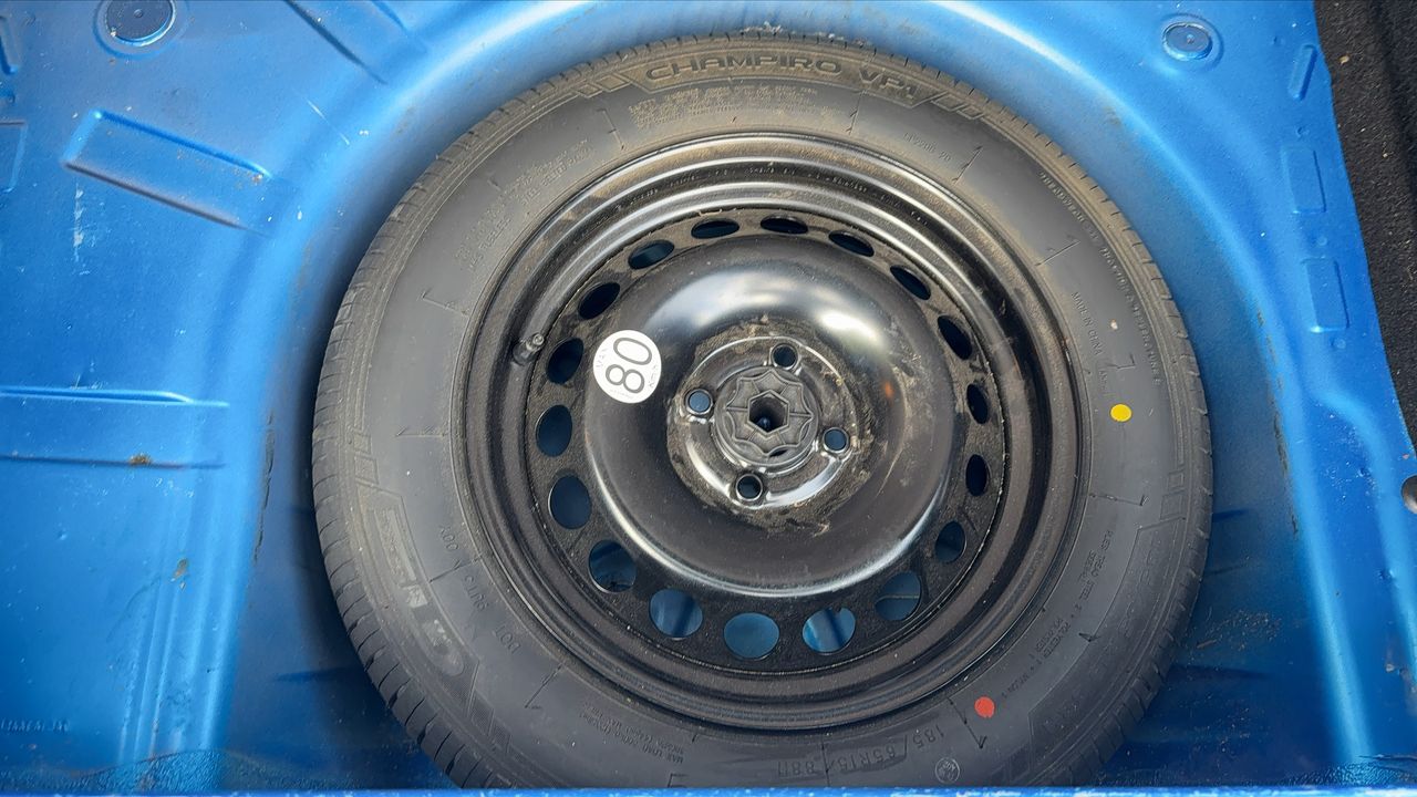 Photo de la roue de secours 1