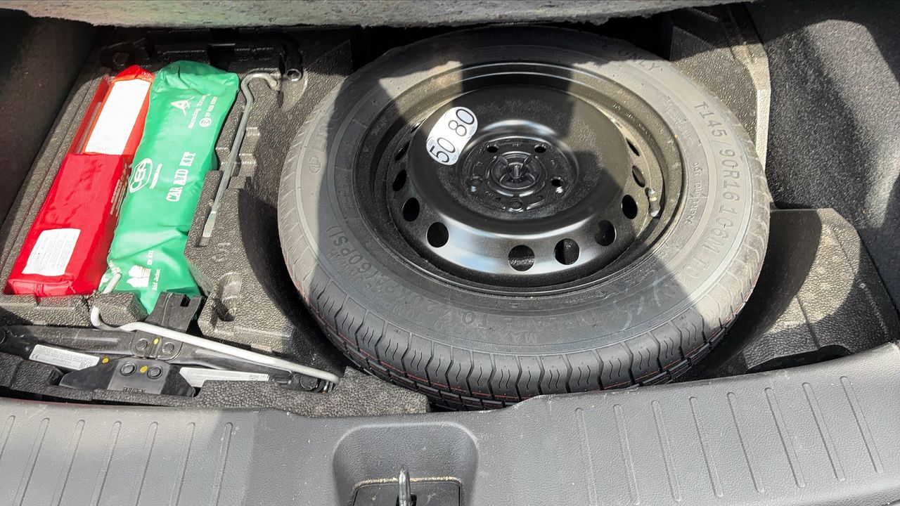 Photo de la roue de secours 1