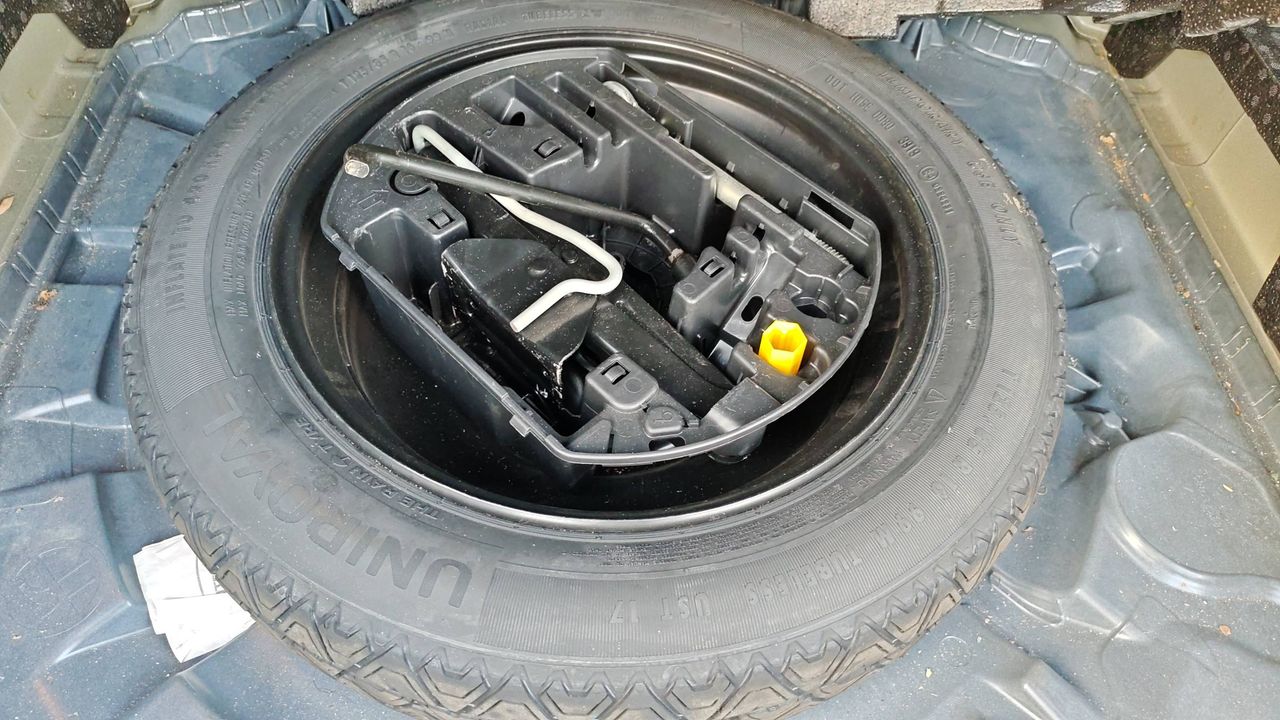 Photo de la roue de secours 1
