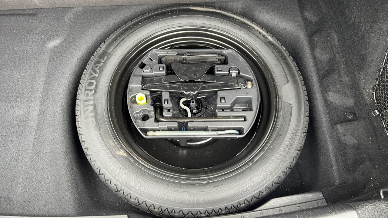 Photo de la roue de secours 1