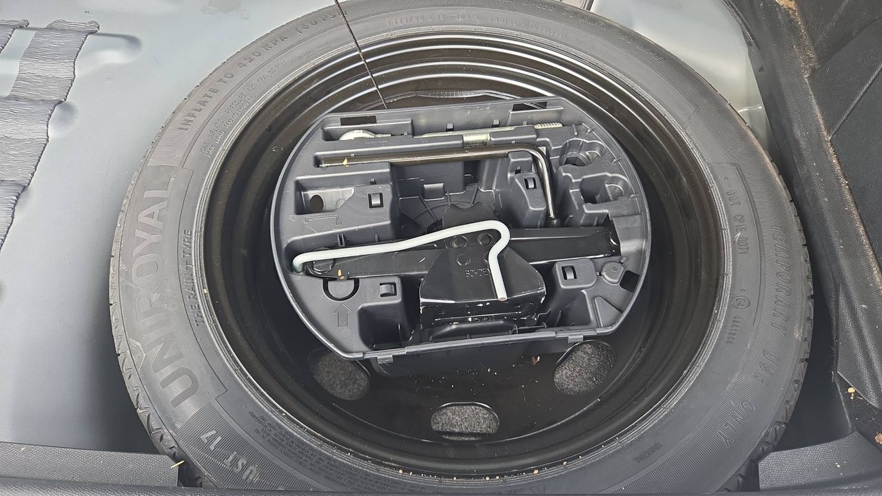 Photo de la roue de secours 1
