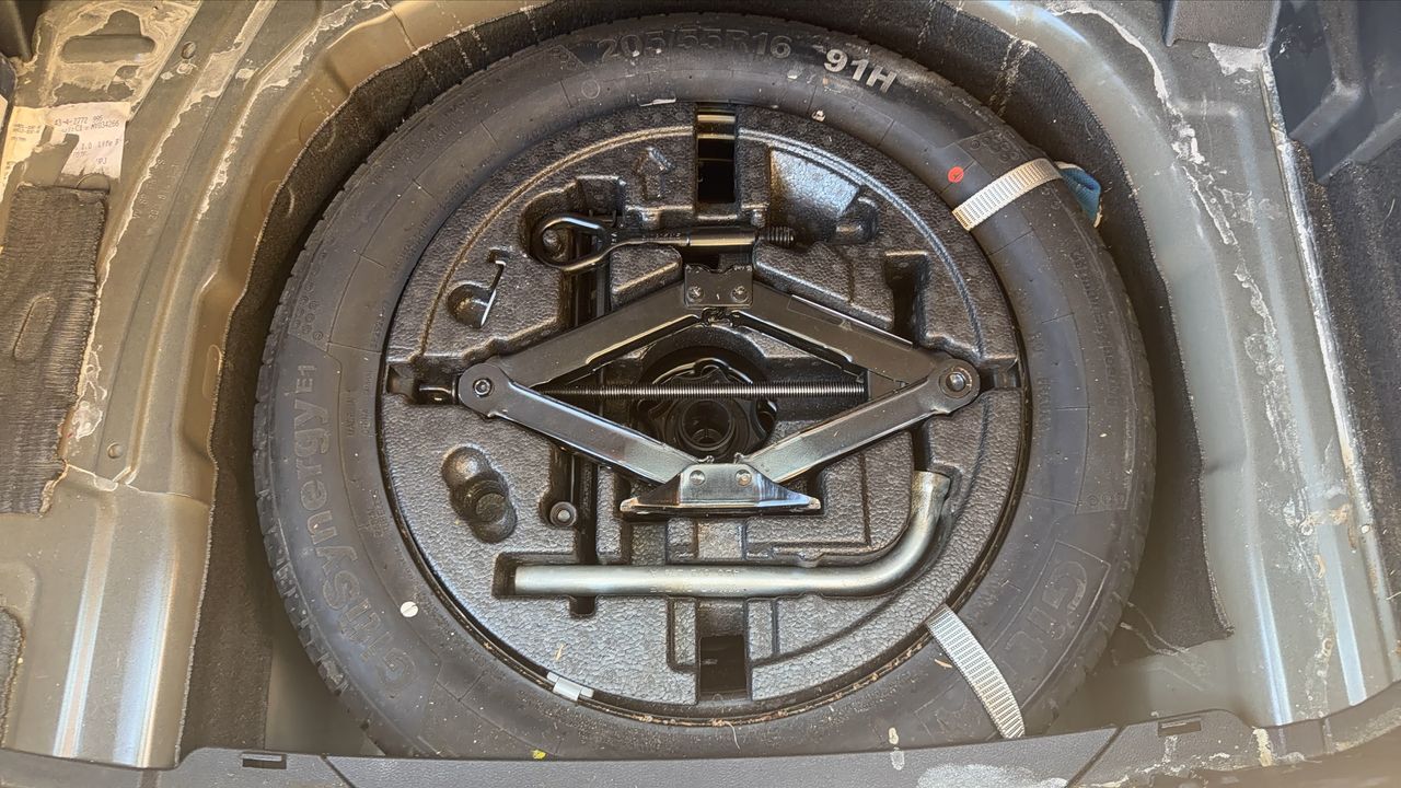 Photo de la roue de secours 1