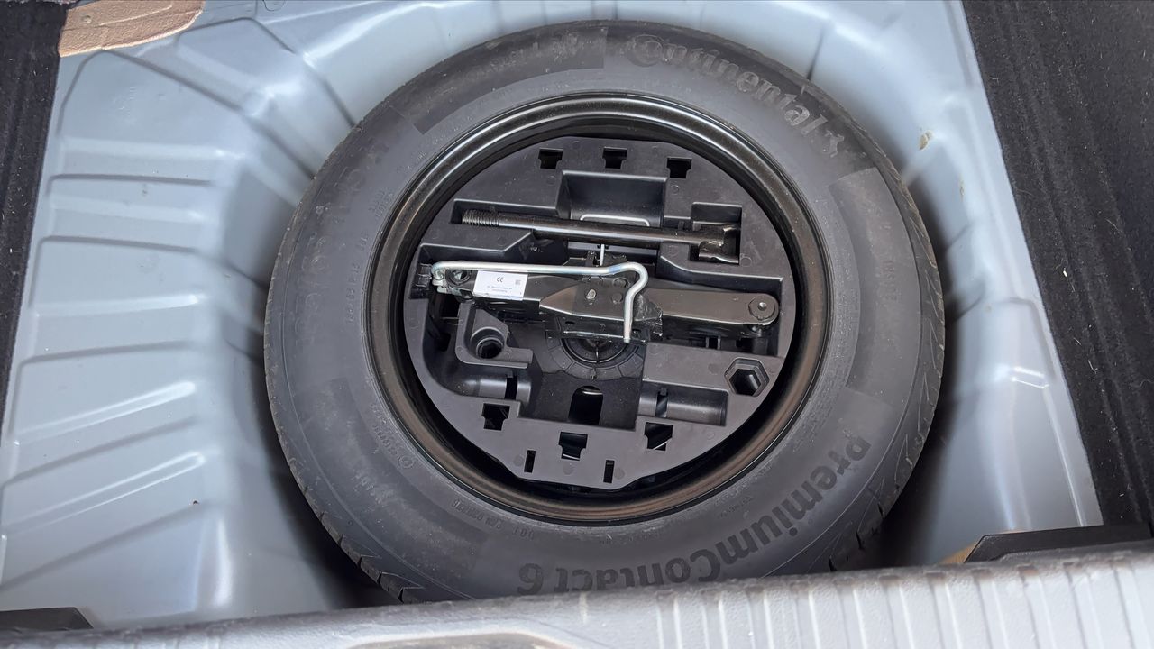 Photo de la roue de secours 1
