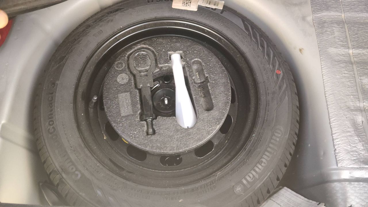 Photo de la roue de secours 1