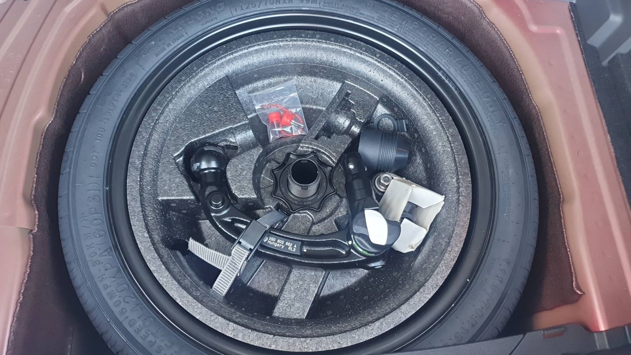 Photo de la roue de secours 1