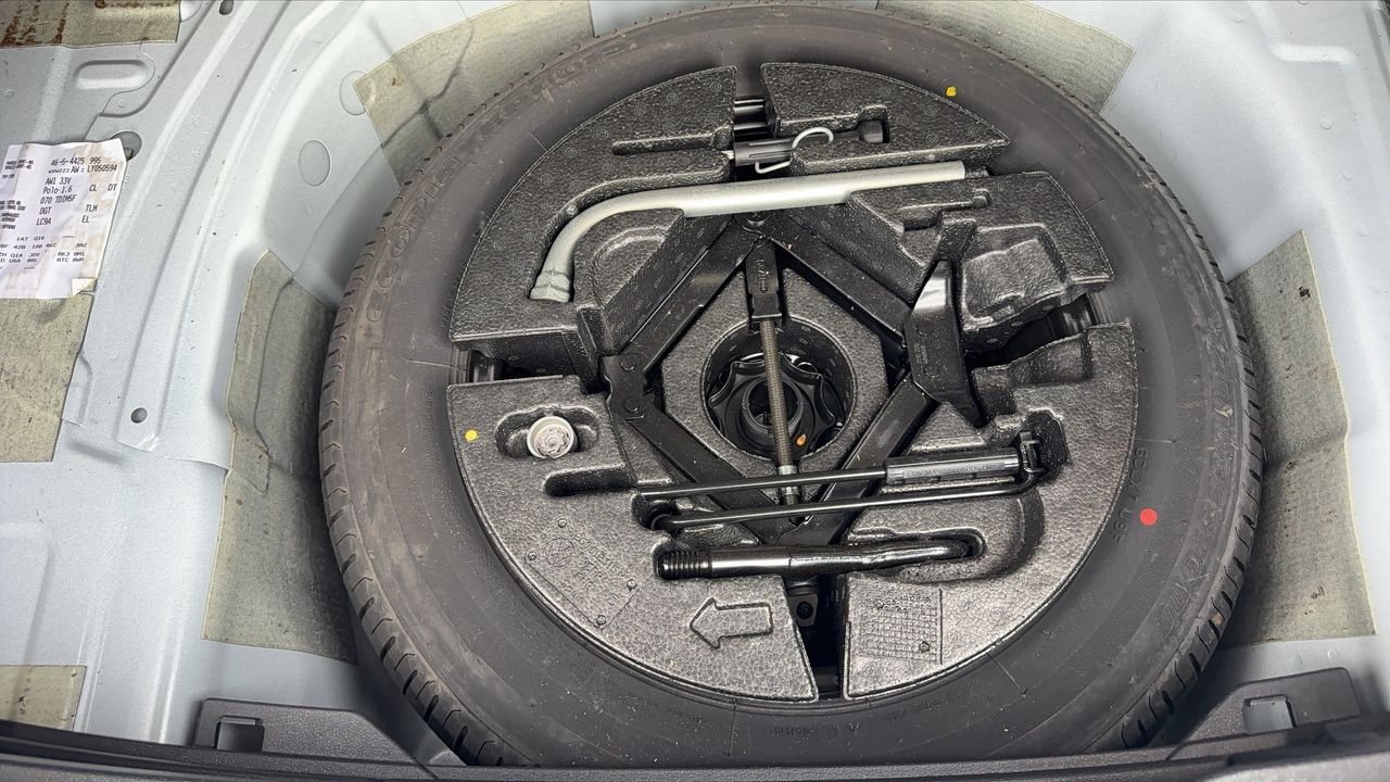 Photo de la roue de secours 1