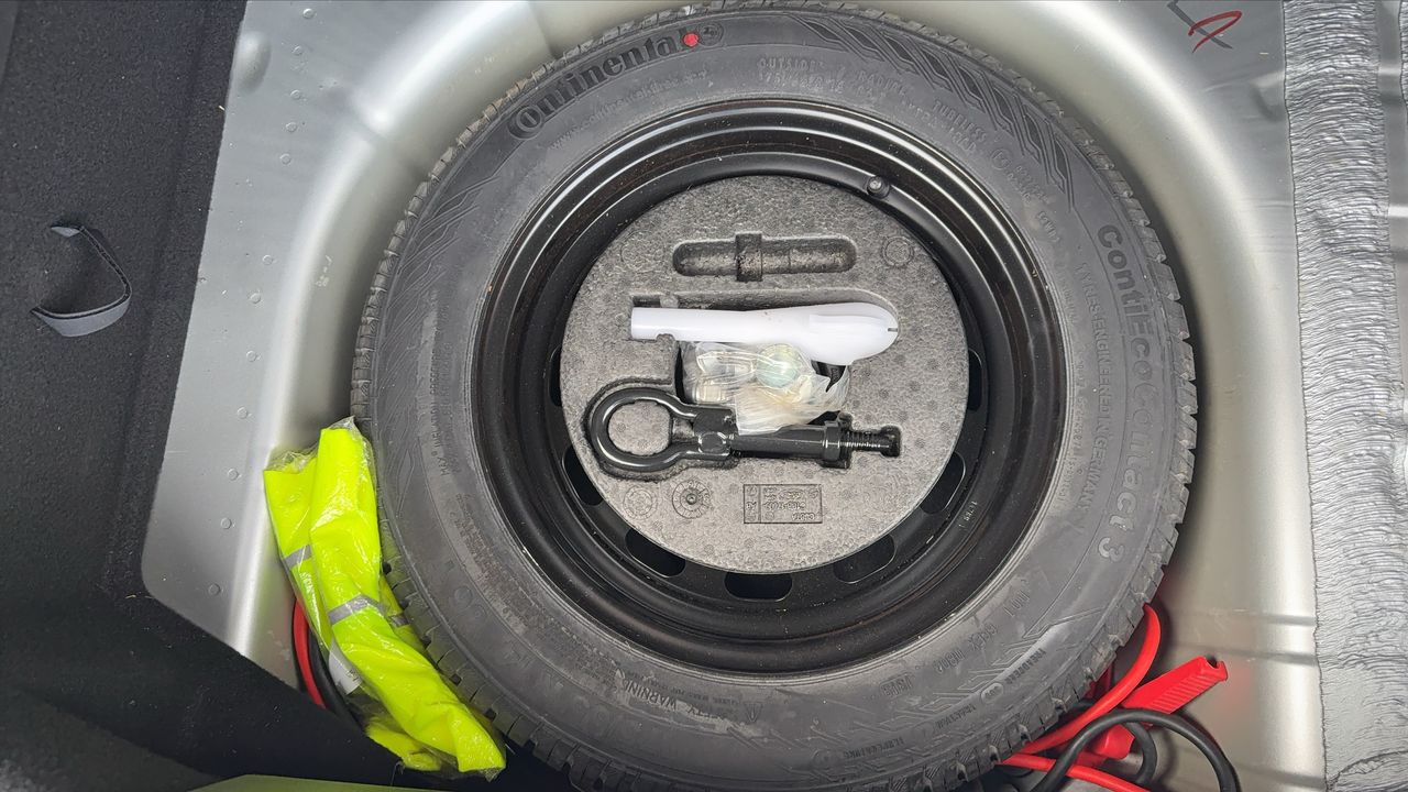 Photo de la roue de secours 1