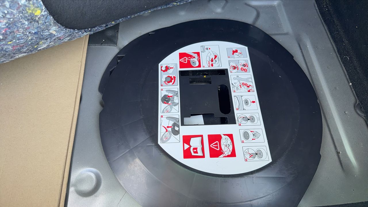 Photo de la roue de secours 1