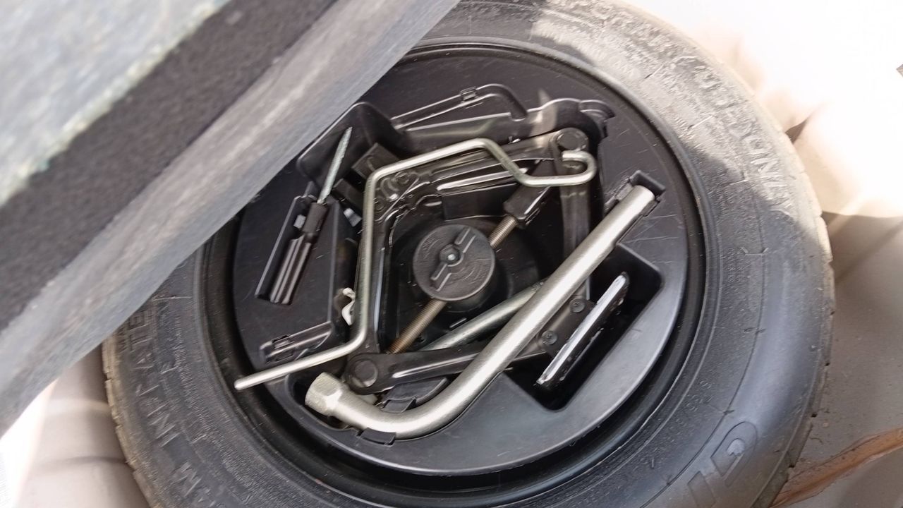 Photo de la roue de secours 1