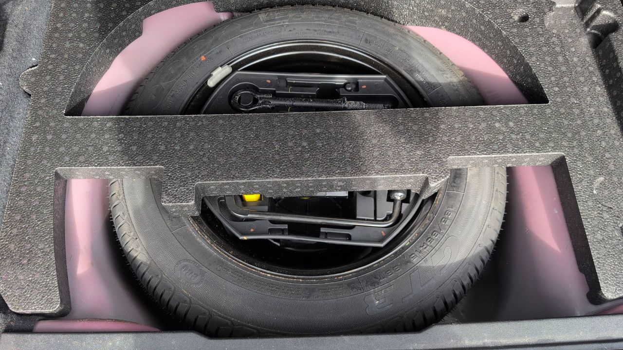 Photo de la roue de secours 1