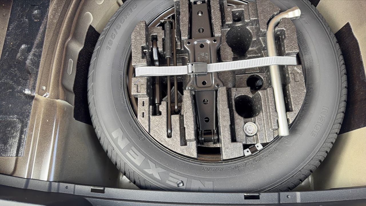 Photo de la roue de secours 1