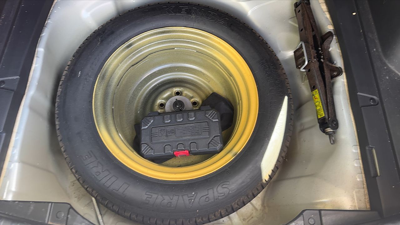 Photo de la roue de secours 1