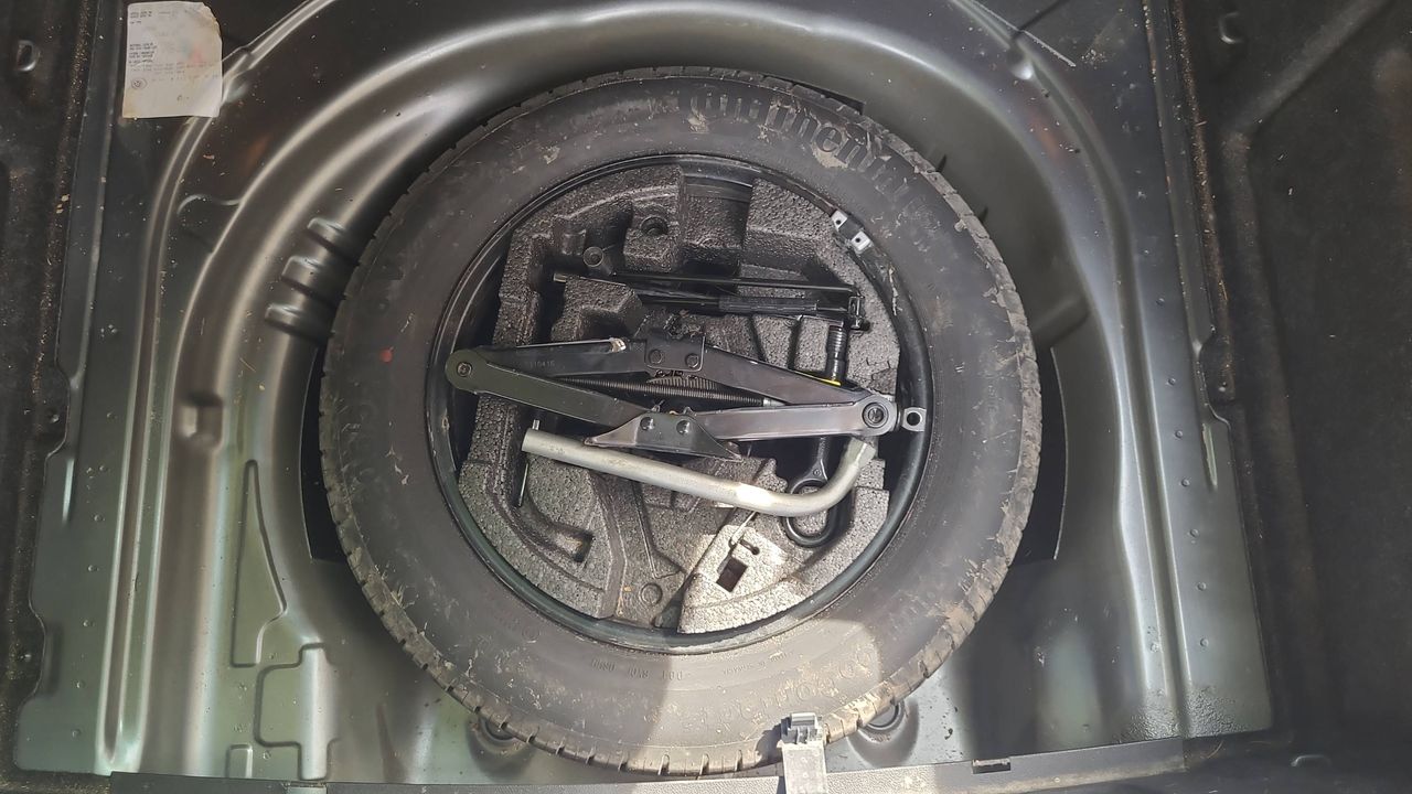 Photo de la roue de secours 1
