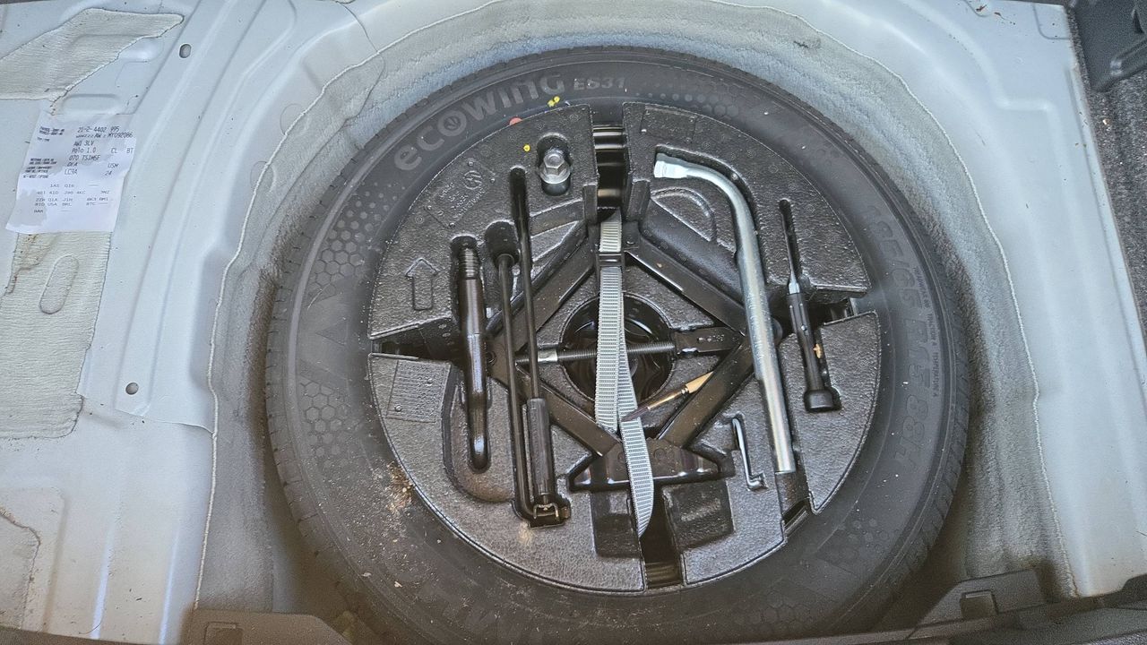 Photo de la roue de secours 1