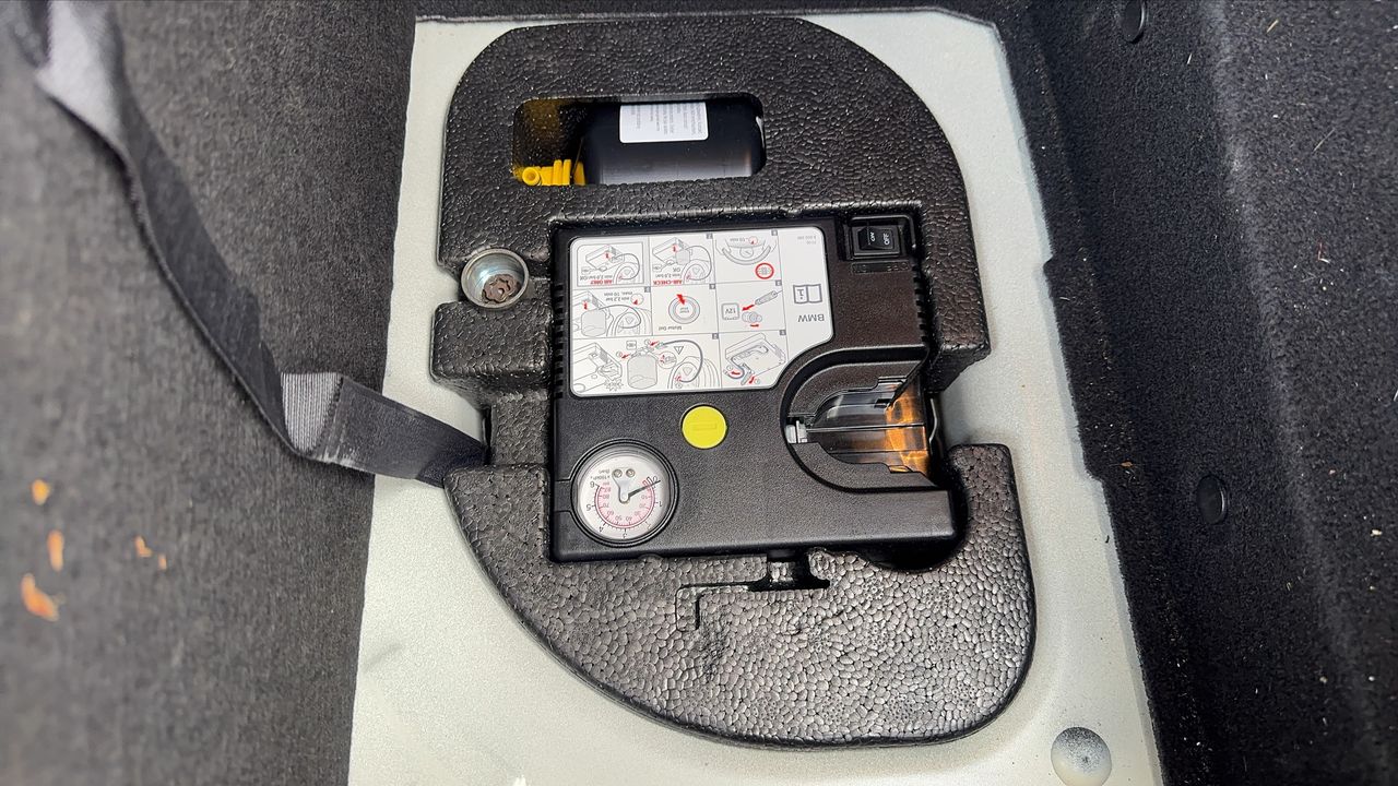 Photo de la roue de secours 1