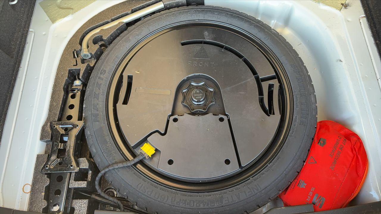 Photo de la roue de secours 1