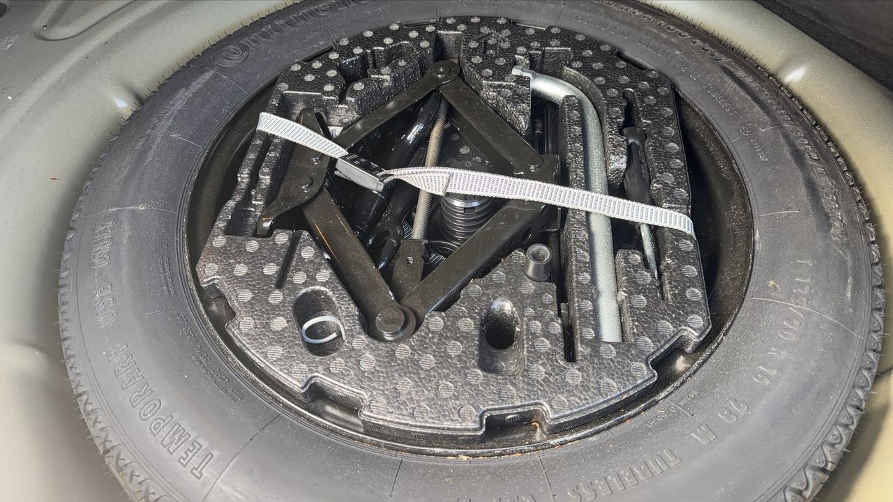 Photo de la roue de secours 1
