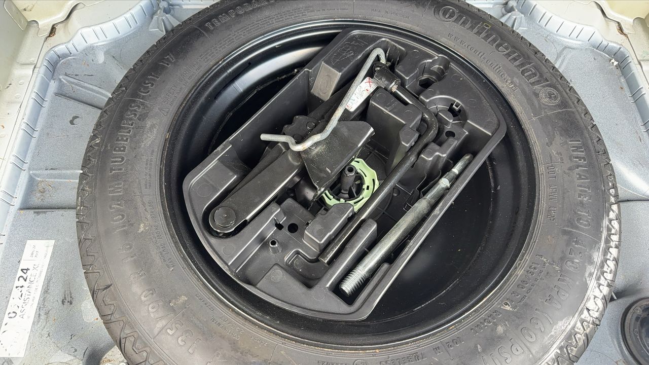 Photo de la roue de secours 1