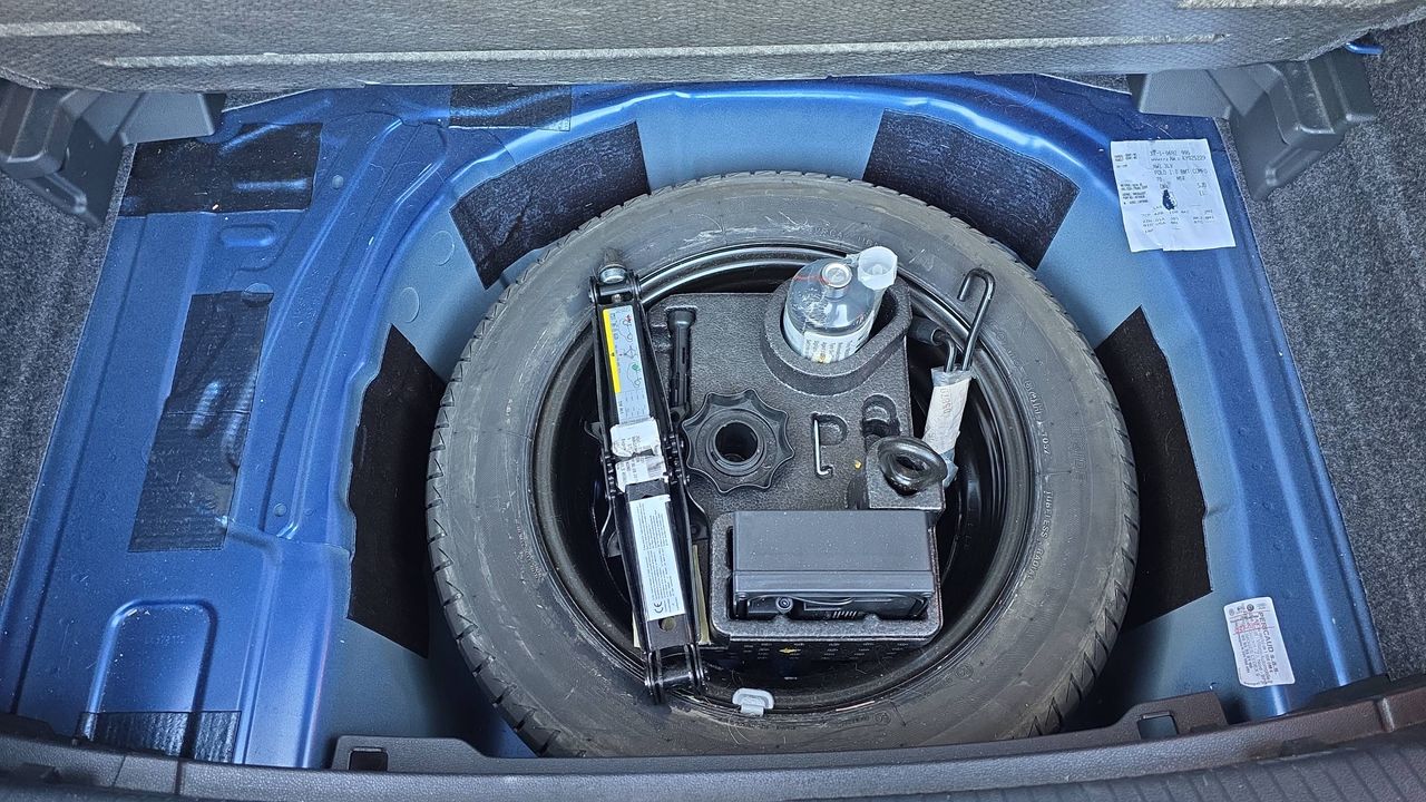 Photo de la roue de secours 1