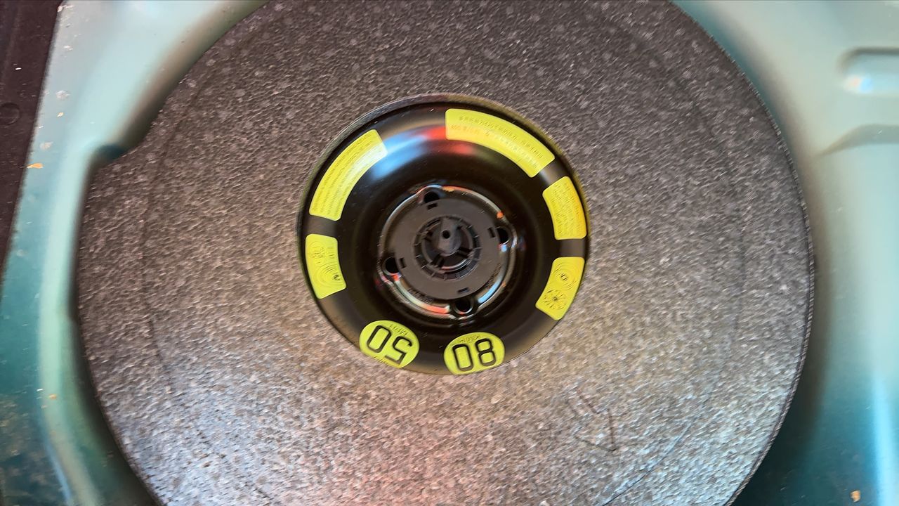 Photo de la roue de secours 1