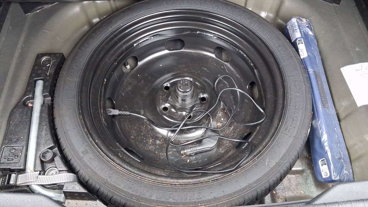 Photo de la roue de secours 1
