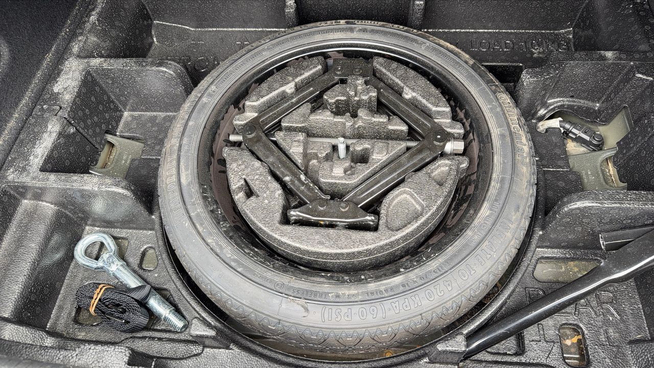 Photo de la roue de secours 1