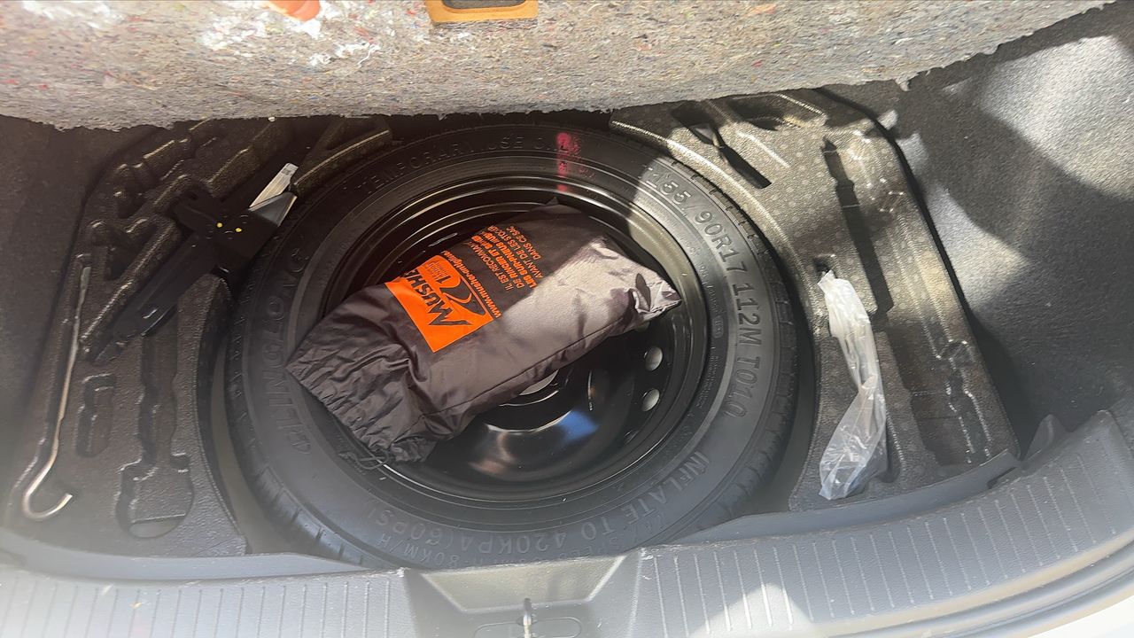 Photo de la roue de secours 1