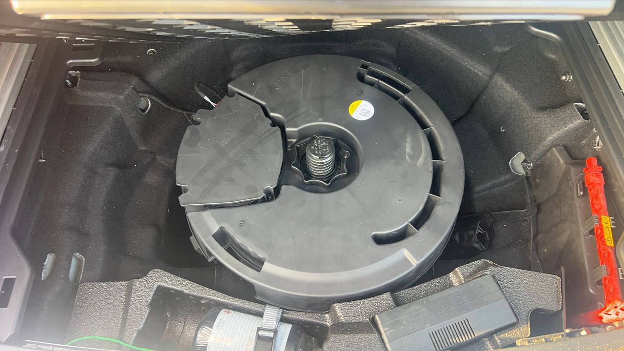 Photo de la roue de secours 1