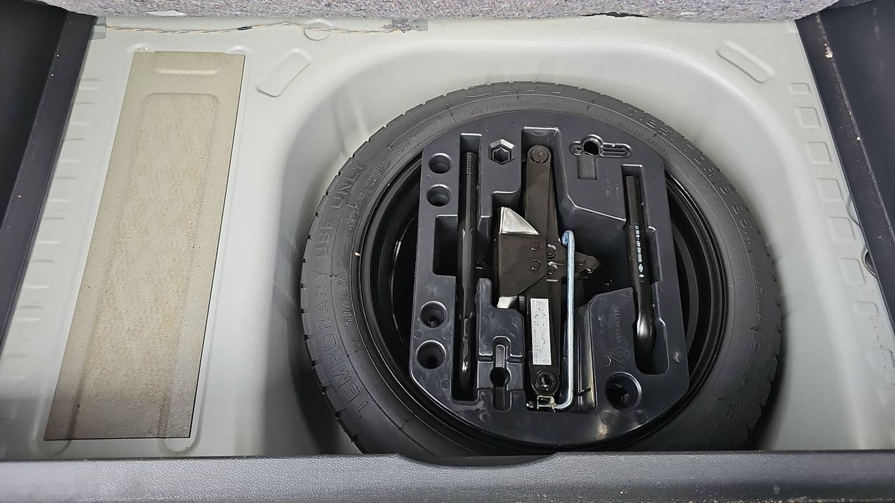 Photo de la roue de secours 1