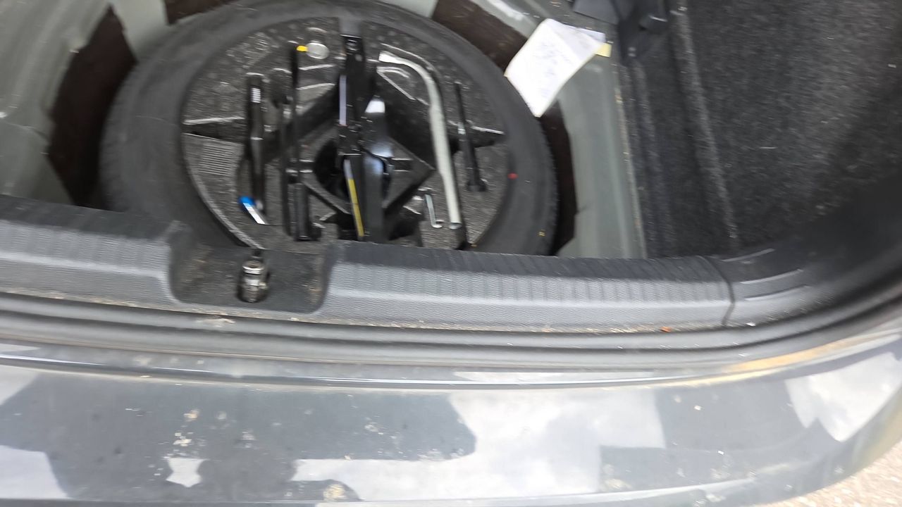 Photo de la roue de secours 1