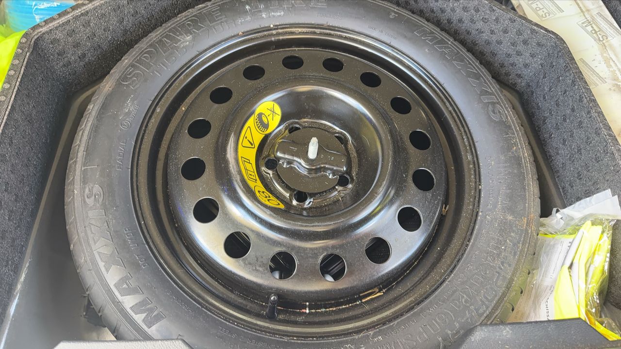 Photo de la roue de secours 1