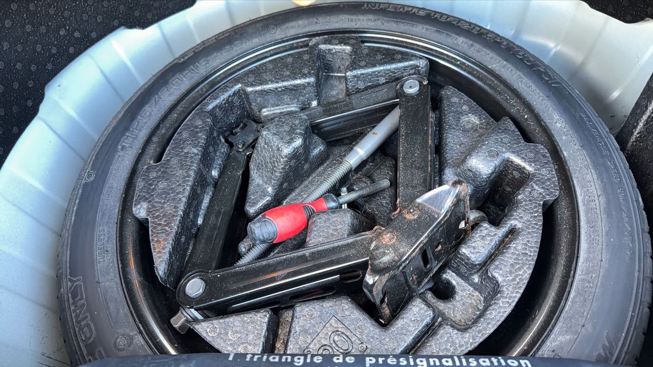 Photo de la roue de secours 1