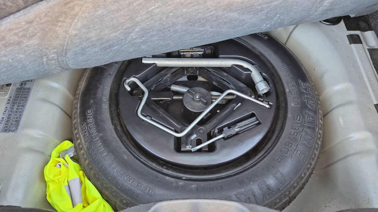 Photo de la roue de secours 1