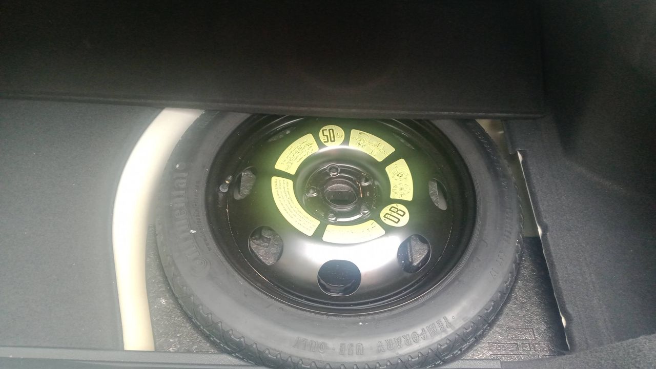 Photo de la roue de secours 1